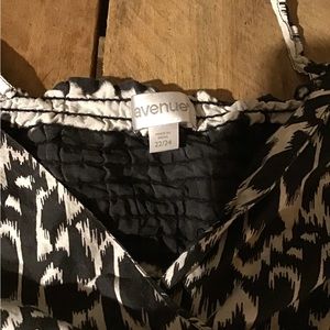 Avenue dress size 22/24. Great condition